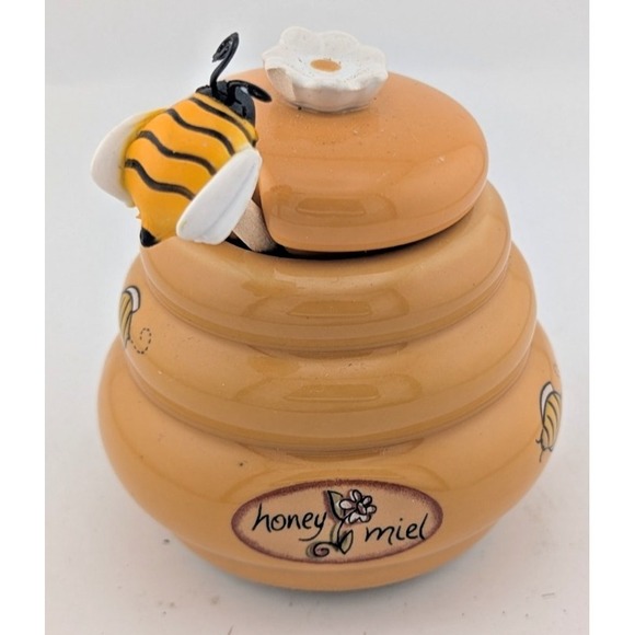 The Unbranded Brand Other - Ceramic Beehive Honey Pot Jar Miel w/ Lid & Wooden Bumble Bee Dipper 3.25" Tall